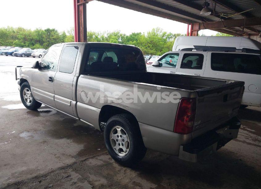 Photo 3 of 2003 Chevrolet Silverado 1500 LS (VIN 2GCEC19V431320822)
