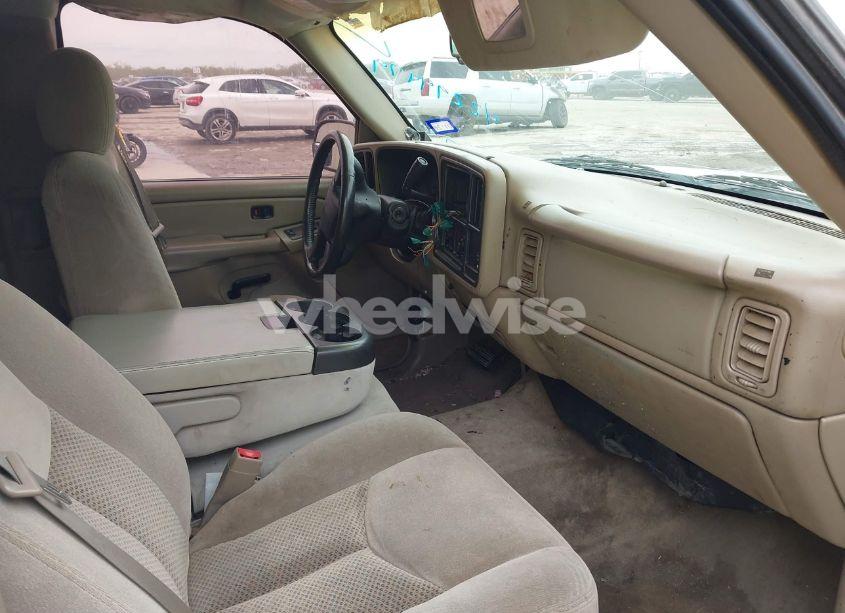 Photo 5 of 2003 Chevrolet Silverado 1500 LS (VIN 2GCEC19V431404946)