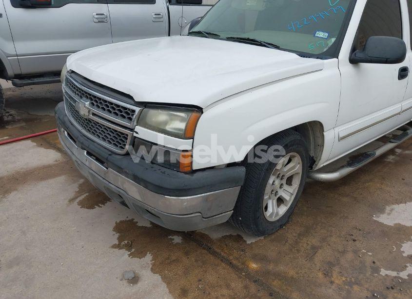 Photo 6 of 2003 Chevrolet Silverado 1500 LS (VIN 2GCEC19V431404946)