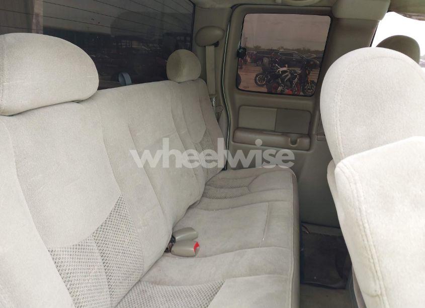 Photo 8 of 2003 Chevrolet Silverado 1500 LS (VIN 2GCEC19V431404946)