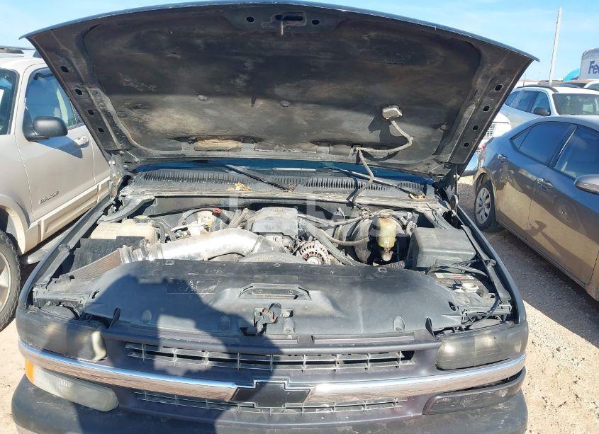 Photo 10 of 1999 Chevrolet Silverado 1500 LS (VIN 2GCEC19V4X1151214)