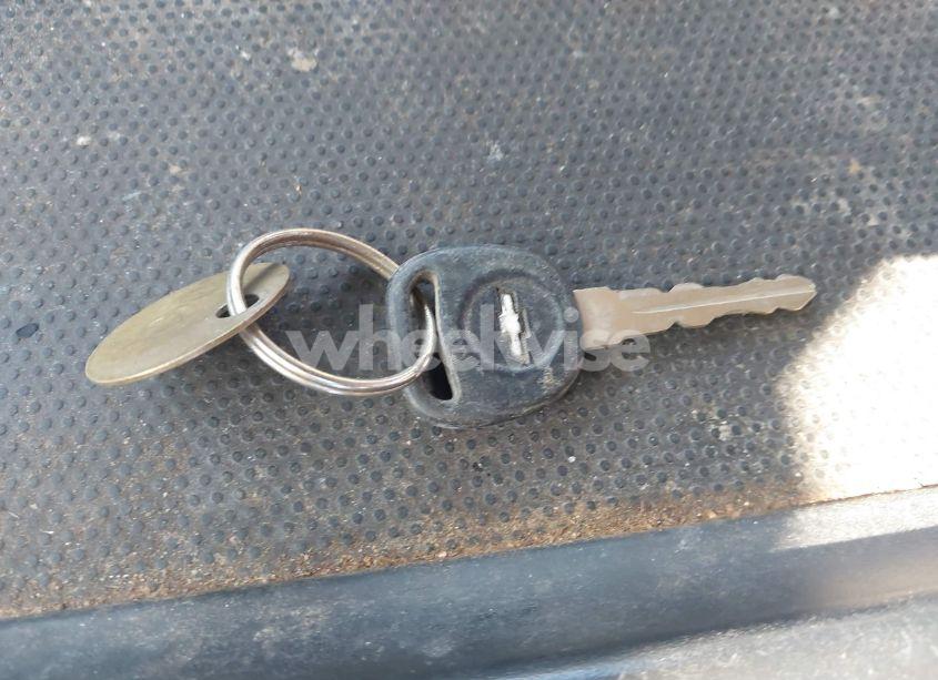 Photo 11 of 1999 Chevrolet Silverado 1500 LS (VIN 2GCEC19V4X1151214)