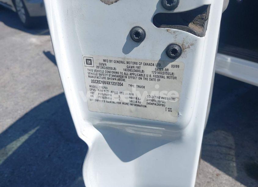 Photo 9 of 1999 Chevrolet Silverado 1500 LS (VIN 2GCEC19V4X1231354)