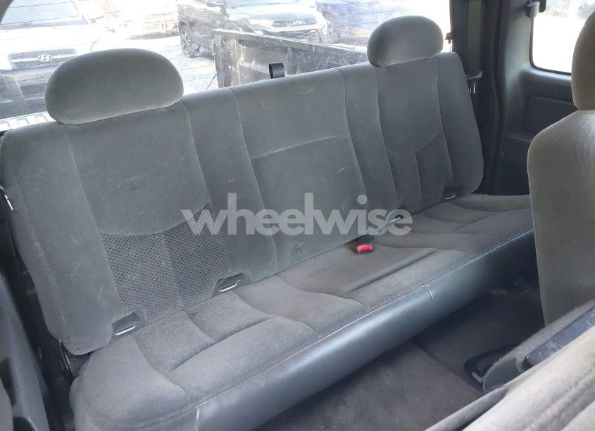 Photo 8 of 2005 Chevrolet Silverado 1500 LS (VIN 2GCEC19V551250024)