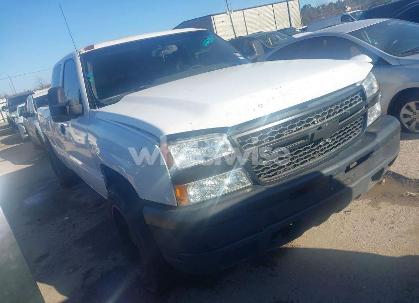 2006 Chevrolet Silverado 1500 WORK TRUCK (VIN 2GCEC19V561104319) main photo