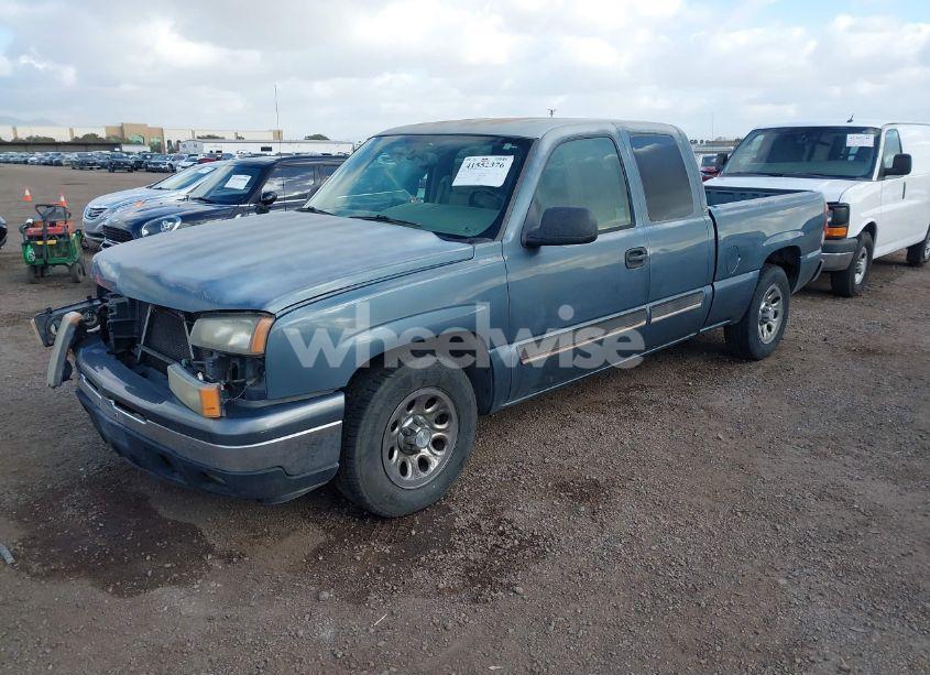 Photo 2 of 2006 Chevrolet Silverado 1500 LT1 (VIN 2GCEC19V561270128)