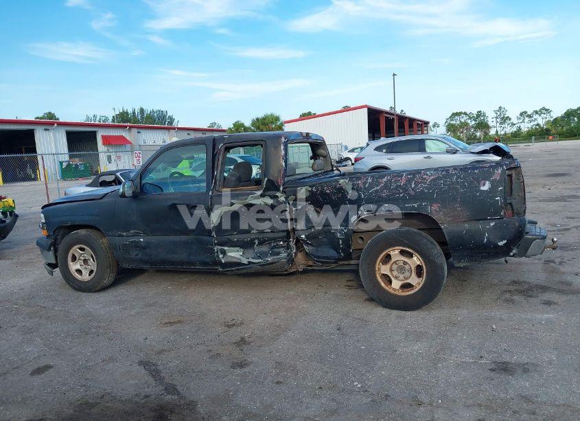Photo 14 of 1999 Chevrolet Silverado 1500 LS (VIN 2GCEC19V5X1231797)