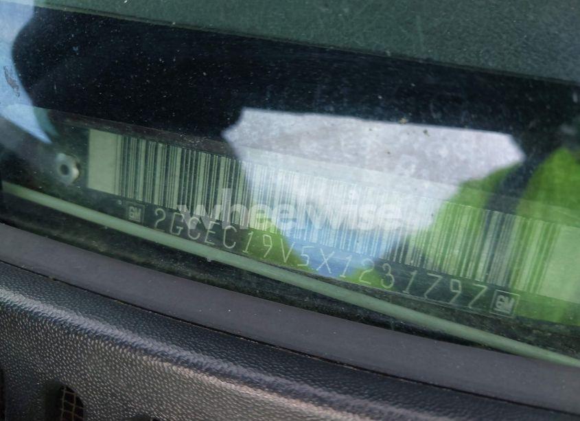 Photo 9 of 1999 Chevrolet Silverado 1500 LS (VIN 2GCEC19V5X1231797)