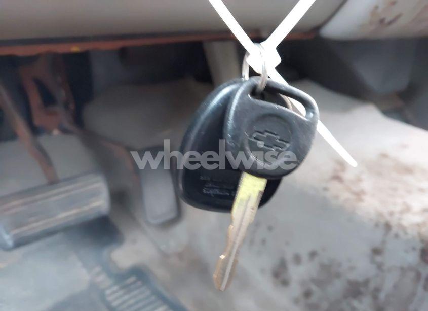 Photo 11 of 1999 Chevrolet Silverado 1500 LS (VIN 2GCEC19V5X1267196)