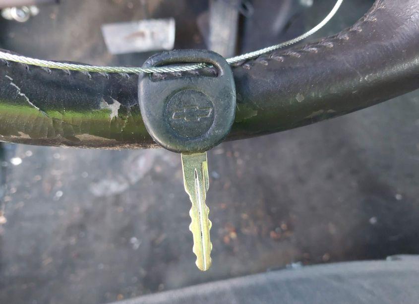 Photo 11 of 2001 Chevrolet Silverado 1500 LS (VIN 2GCEC19V611134180)