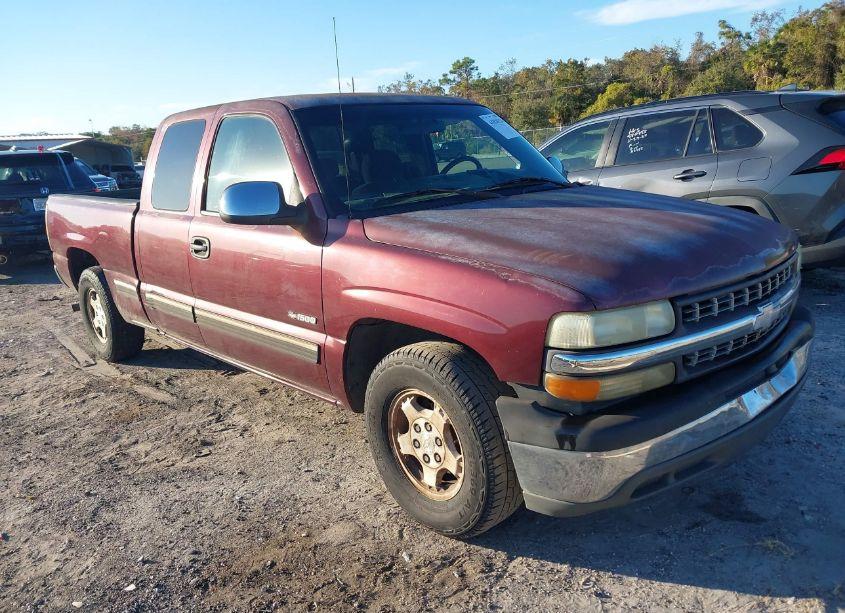 2002 Chevrolet Silverado 1500 LS (VIN 2GCEC19V621332341) main photo
