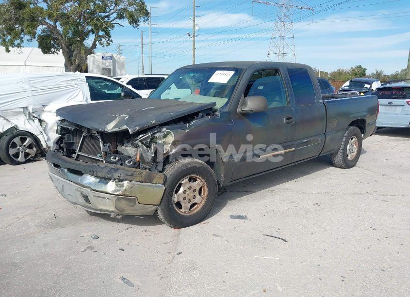 Photo 2 of 2003 Chevrolet Silverado 1500 LS (VIN 2GCEC19V631403541)