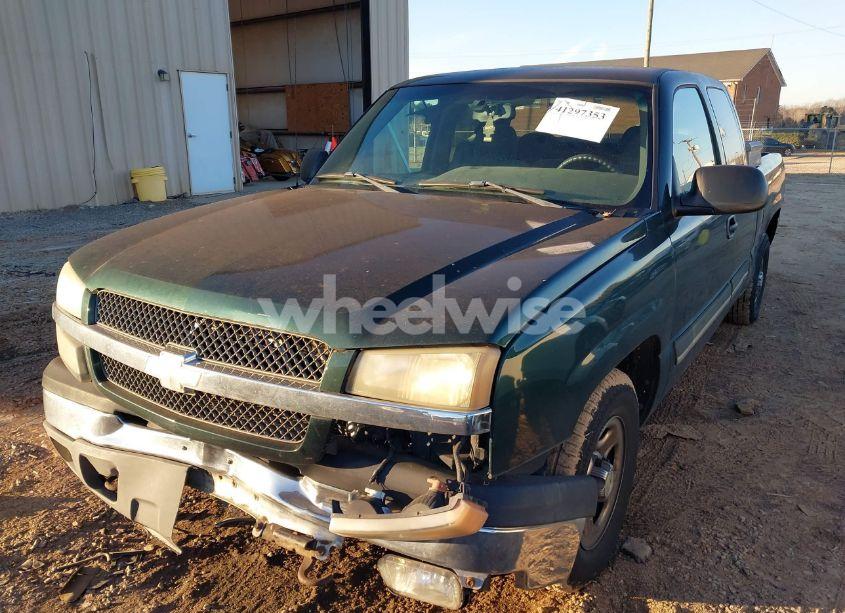 Photo 2 of 2003 Chevrolet Silverado 1500 LS (VIN 2GCEC19V631409680)