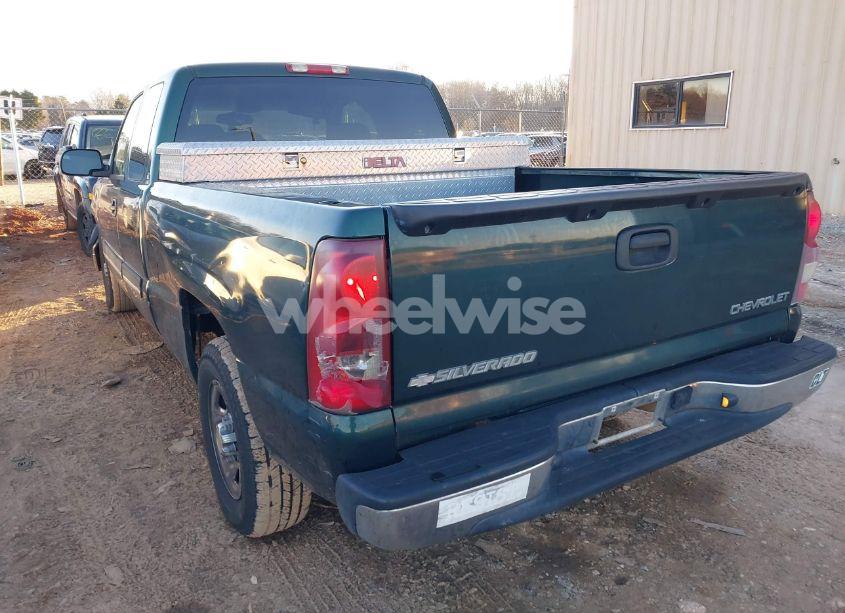 Photo 3 of 2003 Chevrolet Silverado 1500 LS (VIN 2GCEC19V631409680)