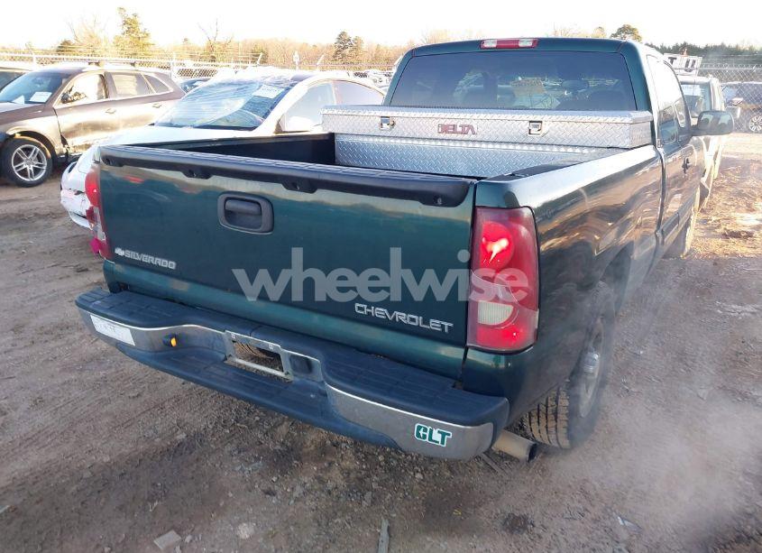Photo 4 of 2003 Chevrolet Silverado 1500 LS (VIN 2GCEC19V631409680)