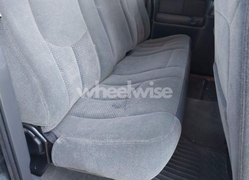 Photo 8 of 2003 Chevrolet Silverado 1500 LS (VIN 2GCEC19V631409680)