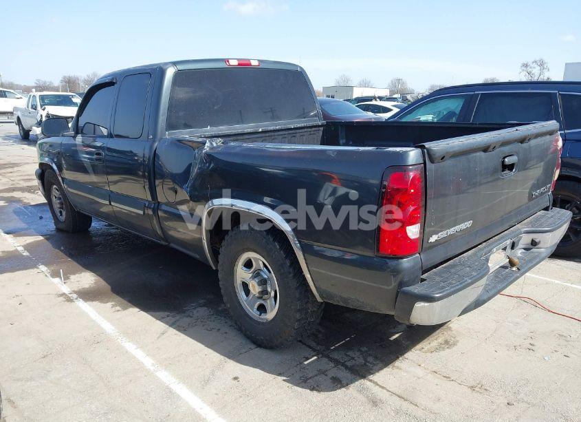 Photo 3 of 2004 Chevrolet Silverado 1500 LS (VIN 2GCEC19V641155566)