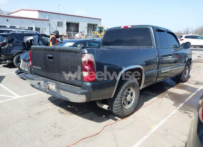 Photo 4 of 2004 Chevrolet Silverado 1500 LS (VIN 2GCEC19V641155566)
