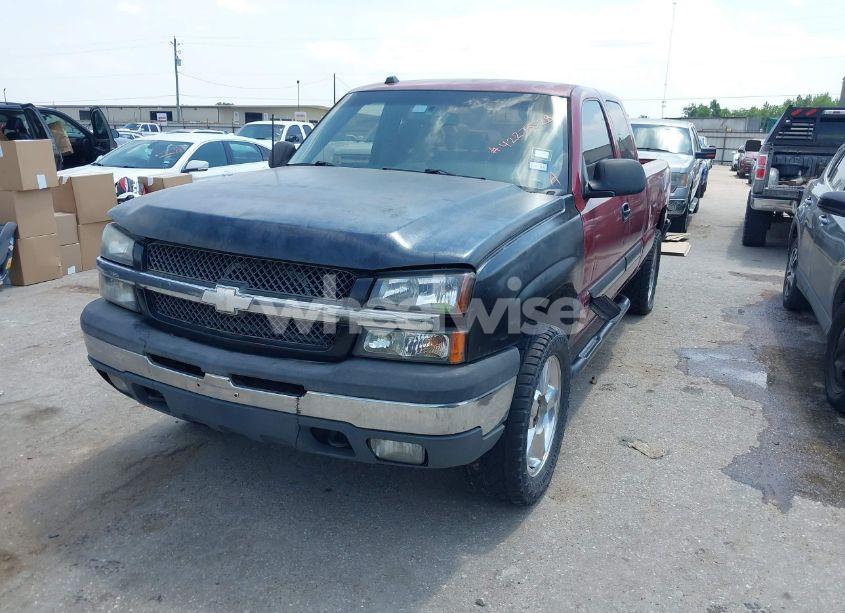 Photo 2 of 2005 Chevrolet Silverado 1500 LS (VIN 2GCEC19V651397064)
