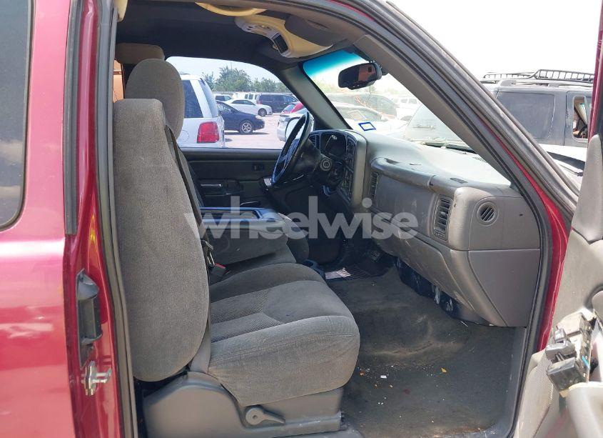 Photo 5 of 2005 Chevrolet Silverado 1500 LS (VIN 2GCEC19V651397064)