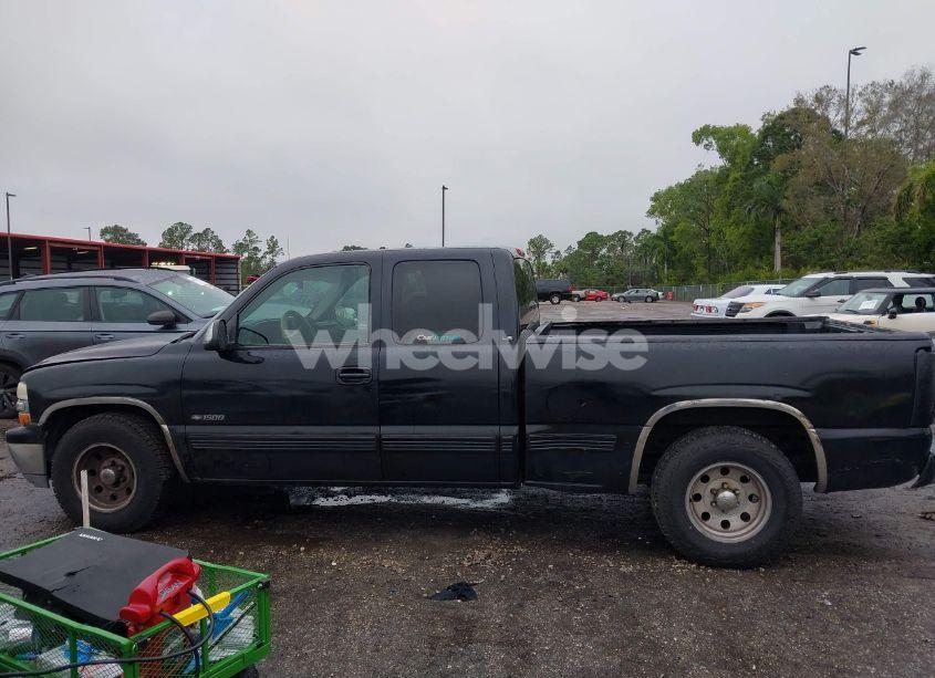 Photo 14 of 2000 Chevrolet Silverado 1500 LS (VIN 2GCEC19V6Y1302734)