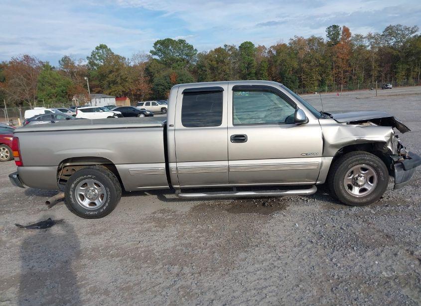 Photo 13 of 2000 Chevrolet Silverado 1500 LS (VIN 2GCEC19V6Y1325558)