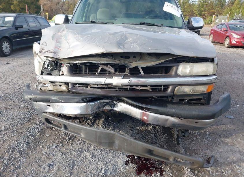 Photo 6 of 2000 Chevrolet Silverado 1500 LS (VIN 2GCEC19V6Y1325558)
