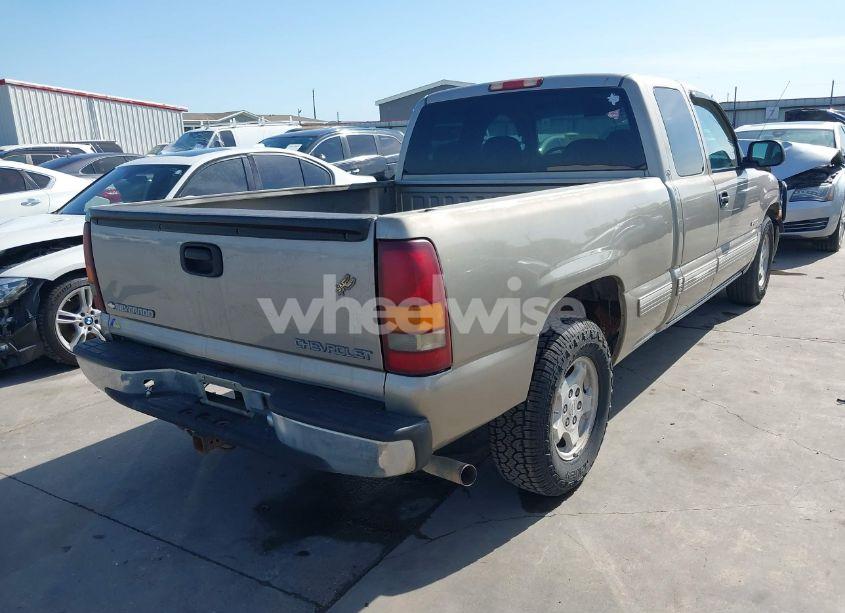 Photo 4 of 2001 Chevrolet Silverado 1500 LS (VIN 2GCEC19V711192377)
