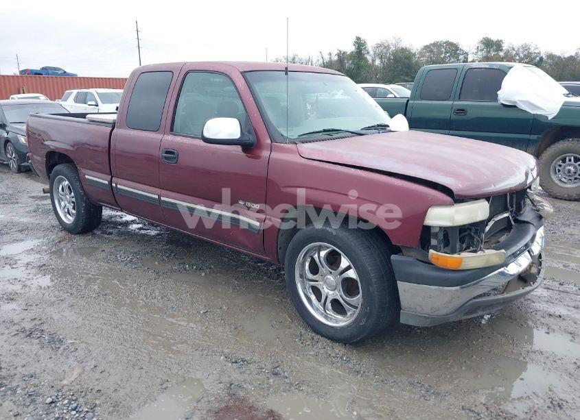 2002 Chevrolet Silverado 1500 LS (VIN 2GCEC19V721111475) main photo
