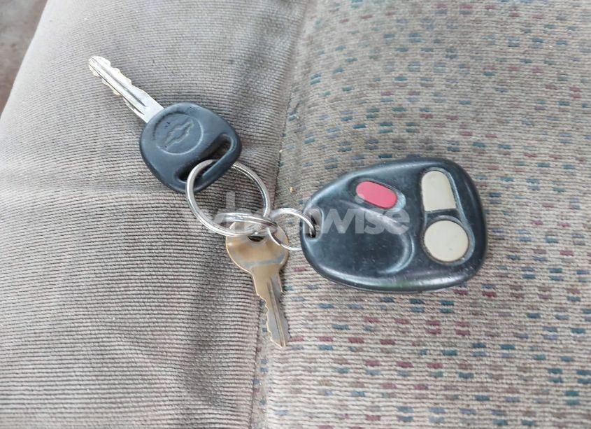 Photo 11 of 2002 Chevrolet Silverado 1500 LS (VIN 2GCEC19V721111475)