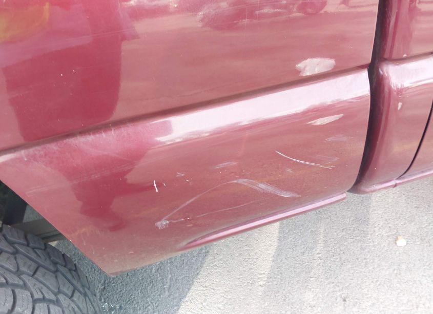 Photo 6 of 2002 Chevrolet Silverado 1500 LS (VIN 2GCEC19V721128678)