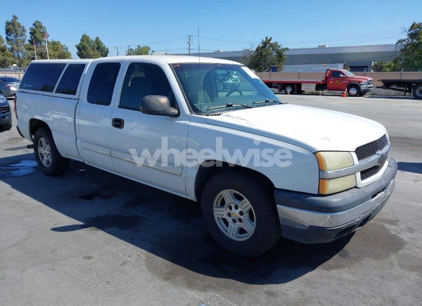 2004 Chevrolet Silverado 1500 LS (VIN 2GCEC19V741137853) main photo