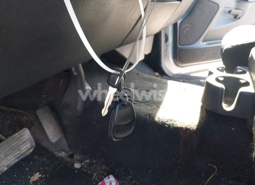 Photo 11 of 2001 Chevrolet Silverado 1500 LS (VIN 2GCEC19V811142197)