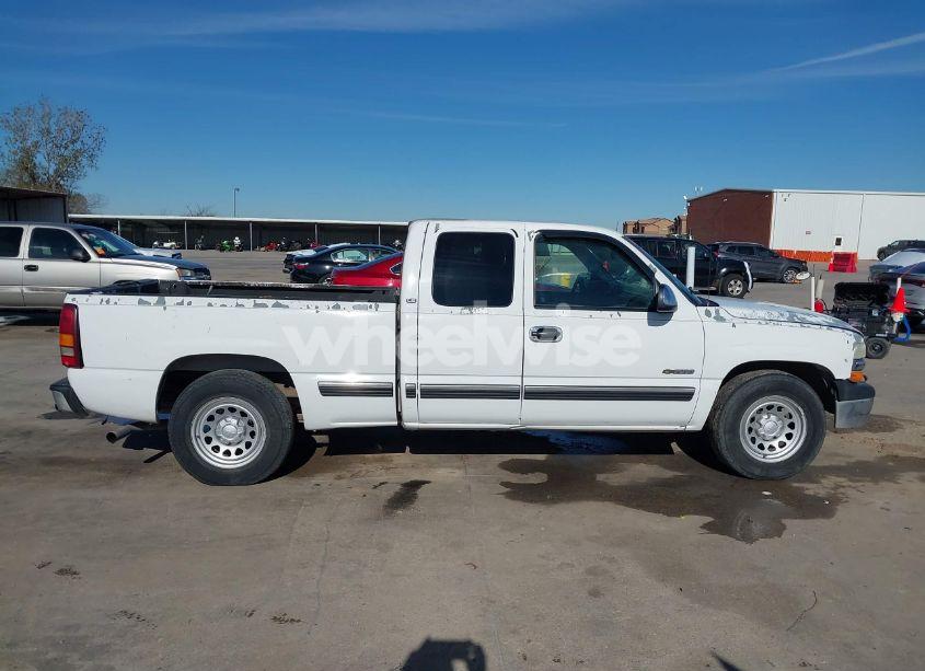 Photo 13 of 2001 Chevrolet Silverado 1500 LS (VIN 2GCEC19V811142197)