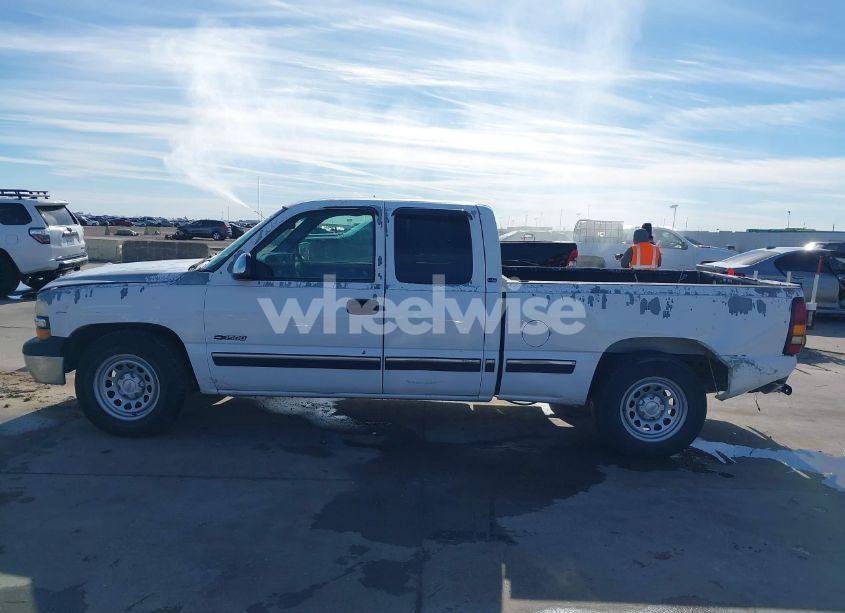 Photo 14 of 2001 Chevrolet Silverado 1500 LS (VIN 2GCEC19V811142197)