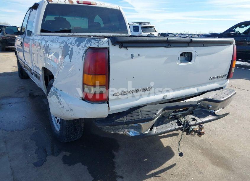 Photo 6 of 2001 Chevrolet Silverado 1500 LS (VIN 2GCEC19V811142197)
