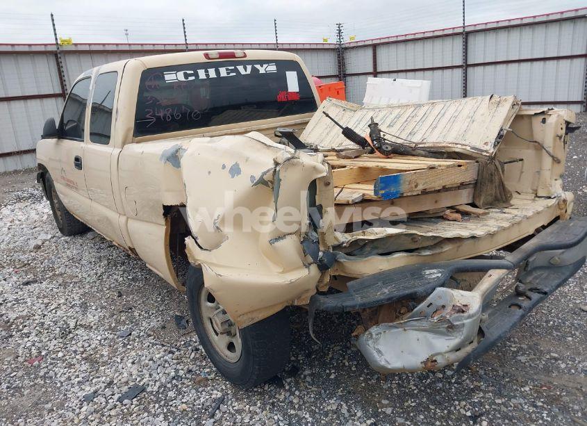 Photo 3 of 2001 Chevrolet Silverado 1500 (VIN 2GCEC19V811348670)