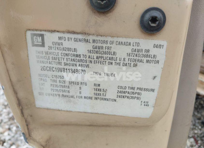 Photo 9 of 2001 Chevrolet Silverado 1500 (VIN 2GCEC19V811348670)