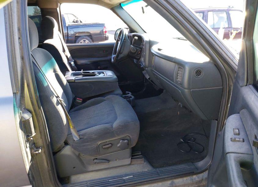 Photo 5 of 2002 Chevrolet Silverado 1500 LS (VIN 2GCEC19V821132772)