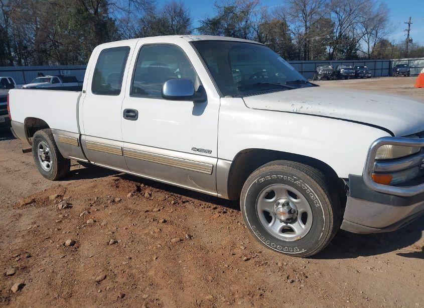 2002 Chevrolet Silverado 1500 LS (VIN 2GCEC19V821140659) main photo