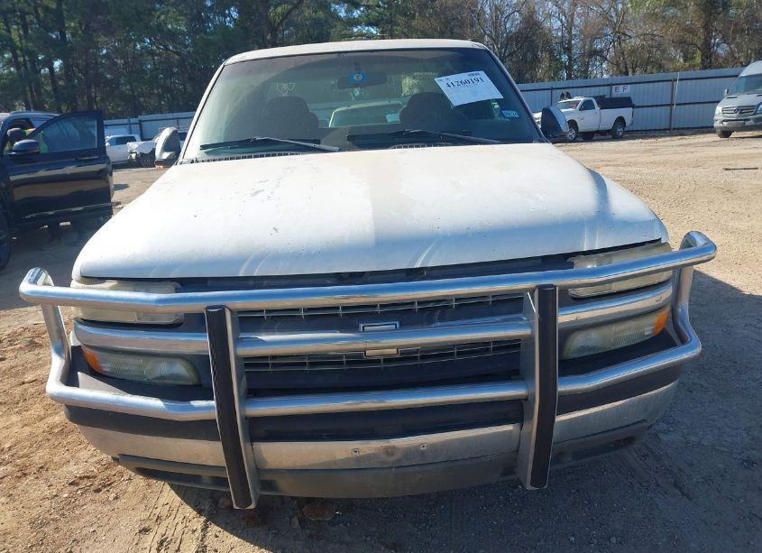 Photo 6 of 2002 Chevrolet Silverado 1500 LS (VIN 2GCEC19V821140659)