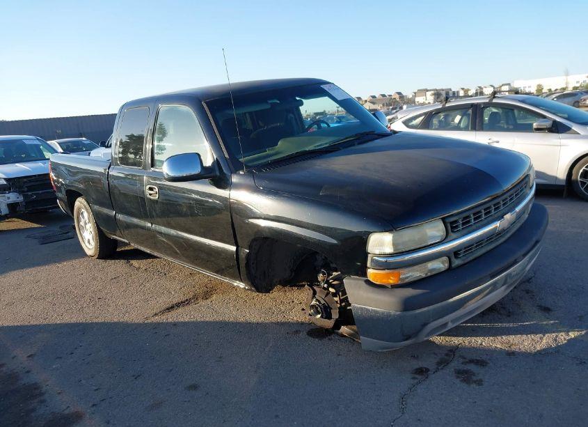 2002 Chevrolet Silverado 1500 LS (VIN 2GCEC19V821419349) main photo