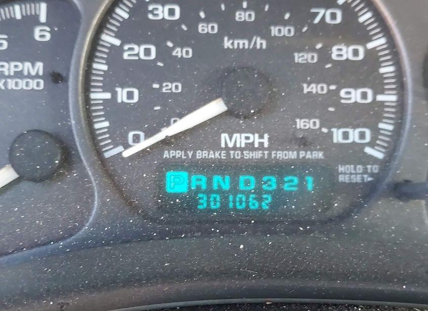 Photo 16 of 2002 Chevrolet Silverado 1500 LS (VIN 2GCEC19V821419349)