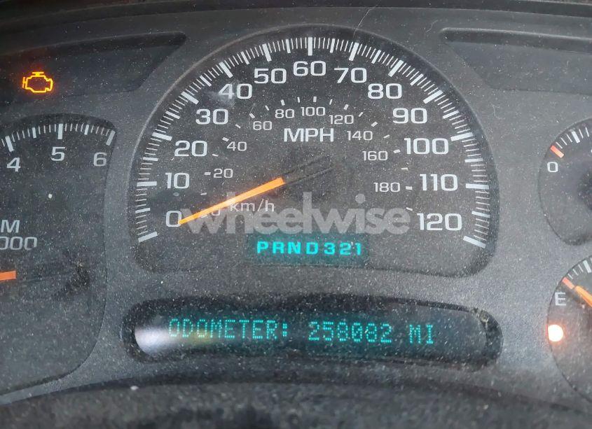 Photo 15 of 2004 Chevrolet Silverado 1500 LS (VIN 2GCEC19V841101475)