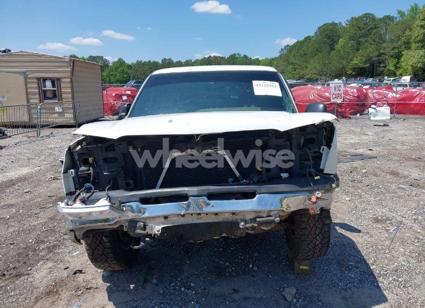 Photo 13 of 2004 Chevrolet Silverado 1500 LS (VIN 2GCEC19V841115473)