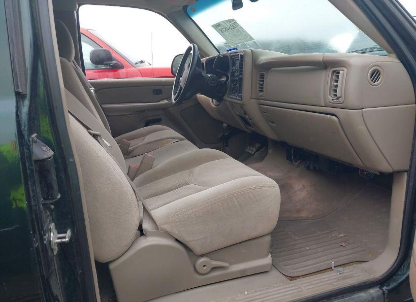 Photo 5 of 2005 Chevrolet Silverado 1500 LS (VIN 2GCEC19V851327923)