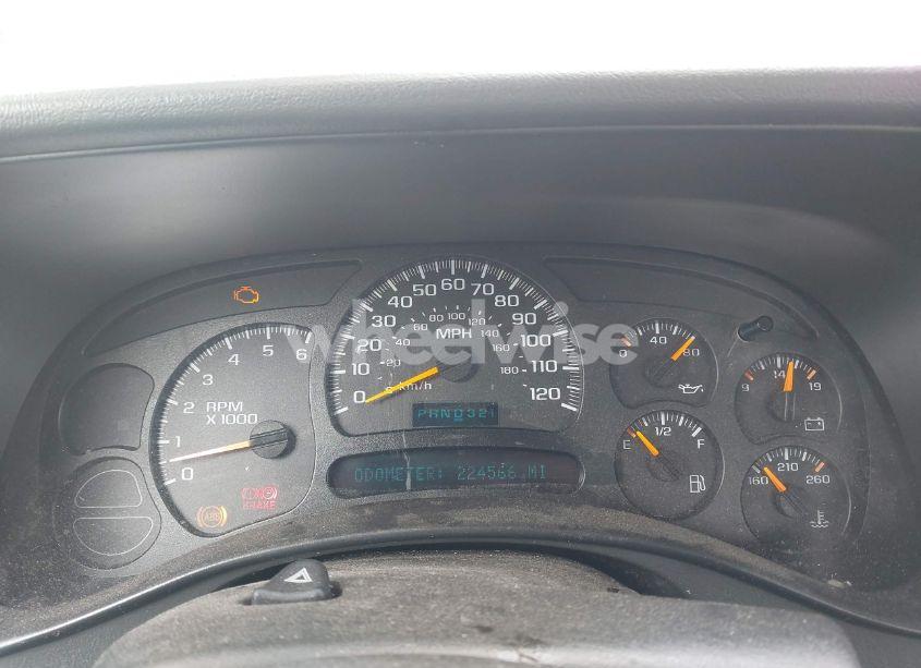 Photo 7 of 2005 Chevrolet Silverado 1500 LS (VIN 2GCEC19V851328750)