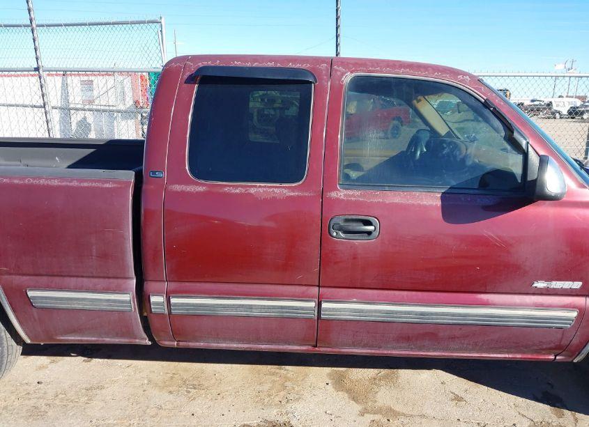 Photo 12 of 1999 Chevrolet Silverado 1500 LS (VIN 2GCEC19V8X1139647)