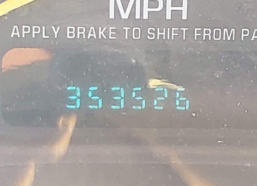 Photo 14 of 1999 Chevrolet Silverado 1500 LS (VIN 2GCEC19V8X1139647)