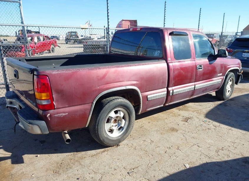 Photo 4 of 1999 Chevrolet Silverado 1500 LS (VIN 2GCEC19V8X1139647)